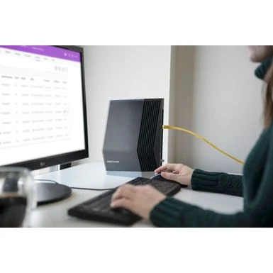 NETGEAR - Nighthawk AX6000 Wi-Fi 6 Router With DOCIS 3.1 Cable Modem - Black - Image 4