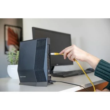 NETGEAR - Nighthawk AX6000 Wi-Fi 6 Router With DOCIS 3.1 Cable Modem - Black - Image 5