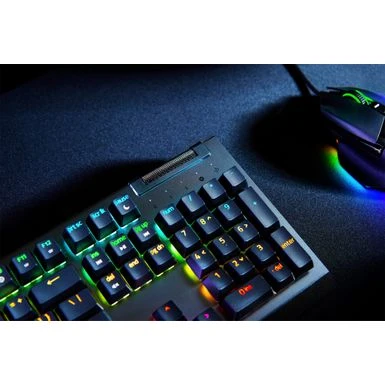 Razer - BlackWidow V4 X Full Size Wired Mechanical Green Switch Gaming Keyboard With Chroma RGB - Black - Image 3